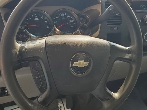Used 2013 Chevrolet Silverado 3500 W/T image 15