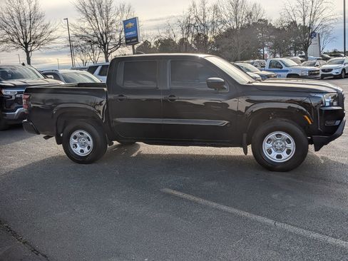 Used 2024 Nissan Frontier S w/ Technology Package image 10