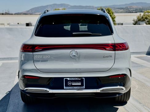 New 2026 Mercedes-Benz EQS 550 4MATIC SUV image 11