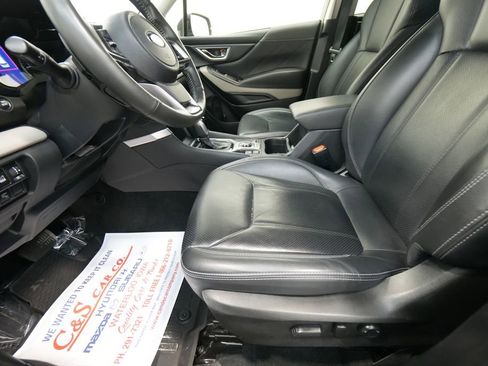 Used 2023 Subaru Forester Limited w/ Popular Package #3 image 16