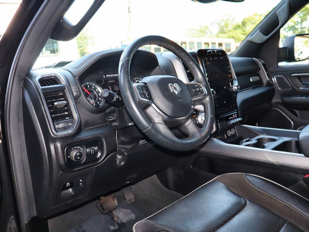 Used 2023 RAM 1500 Laramie AWD/4WD image 20