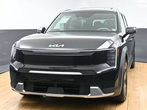 Used 2024 Kia EV9 Wind AWD/4WD image 5