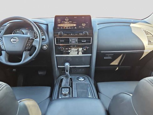 Used 2021 Nissan Armada SV w/ SV Appearance Package image 15