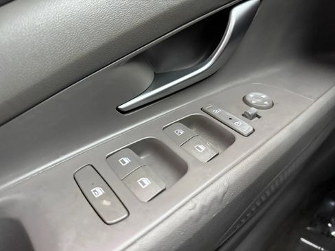 Used 2021 Hyundai Elantra SEL FWD image 35