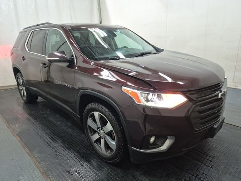 Used 2020 Chevrolet Traverse LT image 5