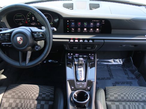 New 2026 Porsche 911 Carrera image 16