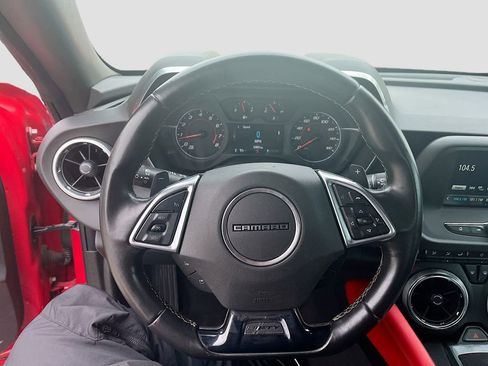 Used 2017 Chevrolet Camaro LT w/ RS Package image 11