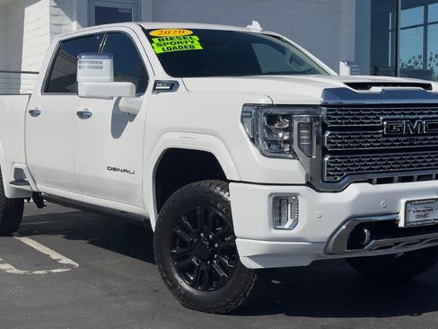 Used 2020 GMC Sierra 2500 Denali w/ Denali Ultimate Package AWD/4WD image 1