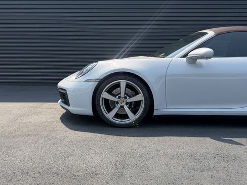 Certified 2024 Porsche 911 Targa 4S AWD/4WD image 12