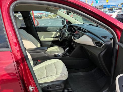 Used 2021 Buick Encore GX Essence w/ Advanced Technology Package FWD image 10
