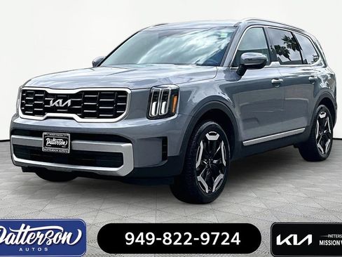 Certified 2023 Kia Telluride S FWD image 1