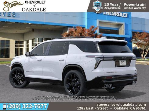 New 2026 Chevrolet Traverse RS image 3