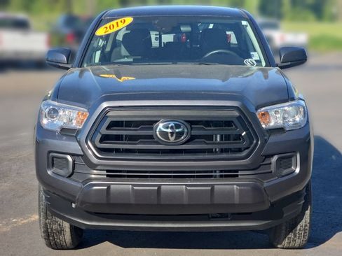 Used 2023 Toyota Tacoma SR AWD/4WD image 11