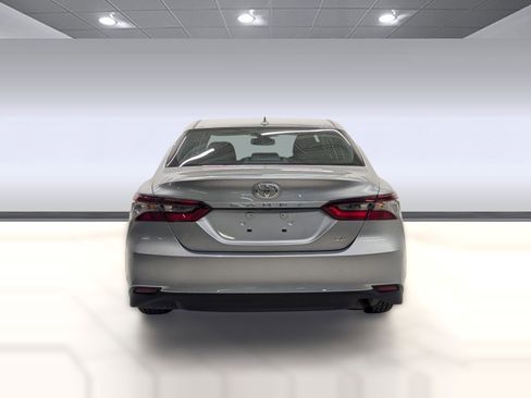 Used 2023 Toyota Camry LE image 8