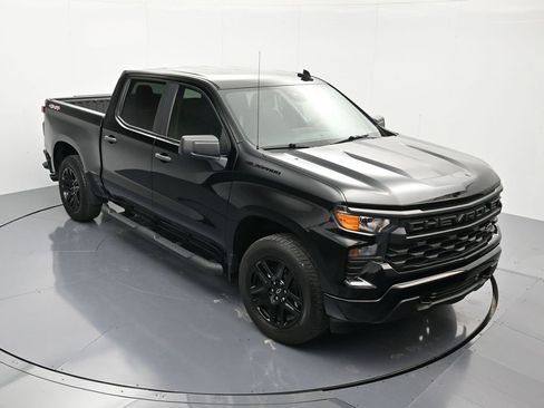 Used 2023 Chevrolet Silverado 1500 Custom w/ Rally Edition image 30