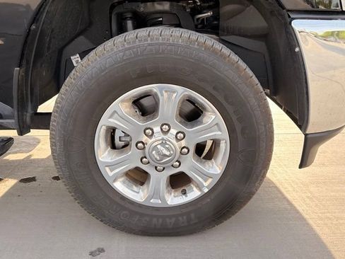 Used 2026 RAM 2500 Big Horn AWD/4WD image 5