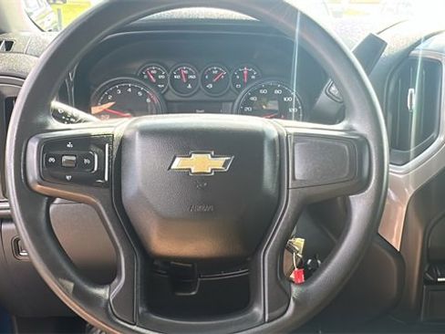 Used 2021 Chevrolet Silverado 1500 Custom image 15