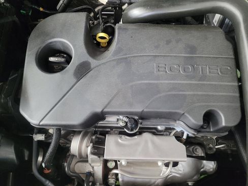 Used 2023 Chevrolet Equinox LT AWD/4WD image 30