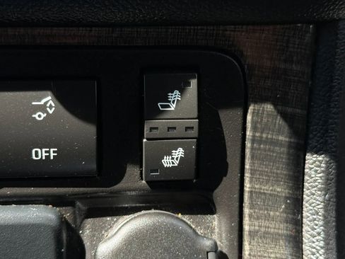 Used 2015 GMC Acadia SLT FWD image 31