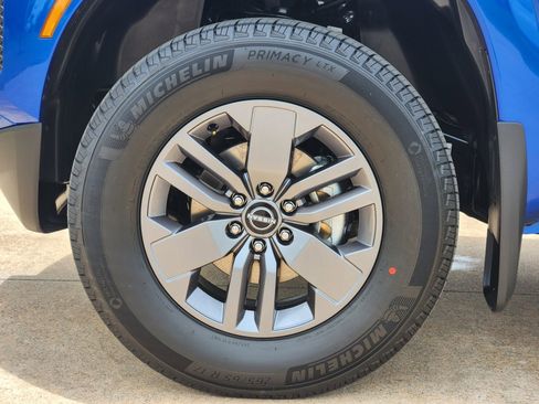 New 2026 Nissan Frontier SV AWD/4WD image 11