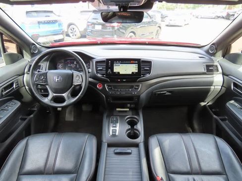 Certified 2022 Honda Passport TrailSport image 15