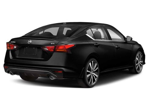 Used 2021 Nissan Altima 2.5 SR AWD/4WD image 2