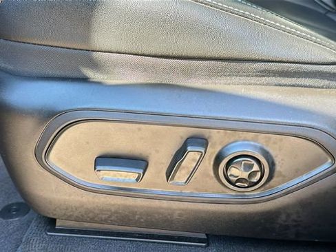 Used 2023 Jeep Grand Cherokee 30th Anniversary image 10