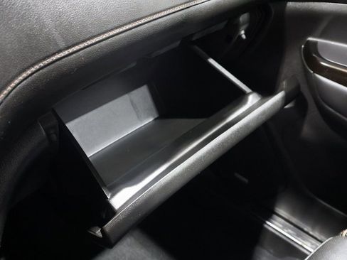 Used 2022 GMC Acadia AT4 image 38