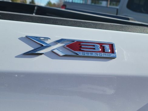 New 2026 GMC Sierra 1500 Elevation w/ Elevation Premium Package image 12