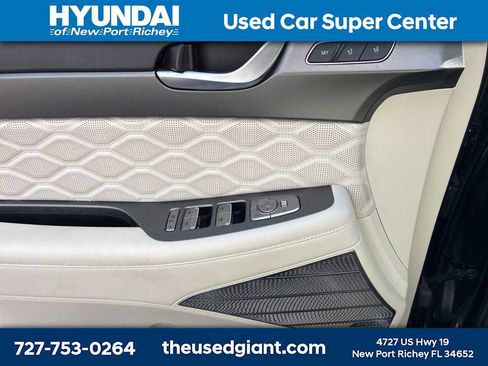 Used 2020 Hyundai Palisade Limited image 11