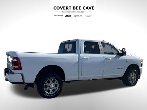 Used 2024 RAM 2500 Laramie image 11