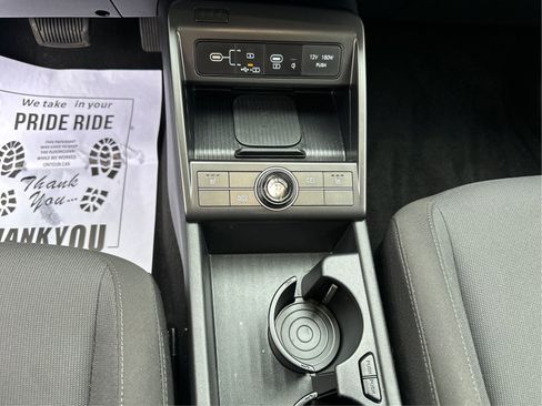 Certified 2024 Hyundai Kona SEL w/ Convenience Package image 16
