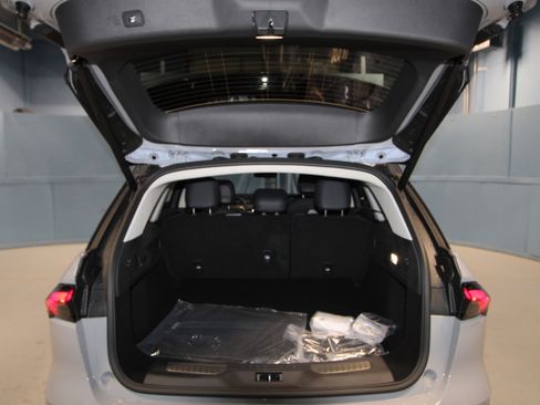 New 2026 Lincoln Nautilus Reserve image 44