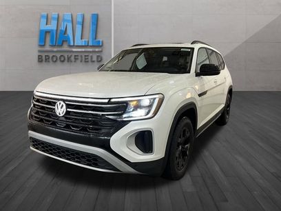 New 2026 Volkswagen Atlas Peak Edition