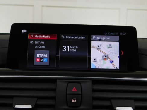Used 2019 BMW 330i xDrive Wagon AWD/4WD image 48