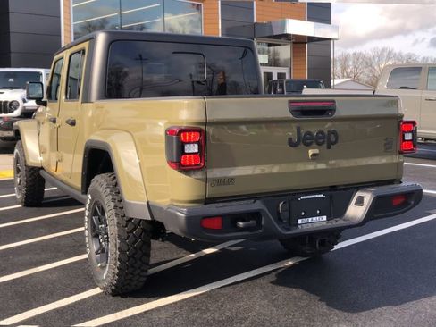 New 2026 Jeep Gladiator Willys image 6