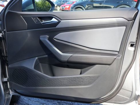 New 2026 Volkswagen Jetta SE image 14