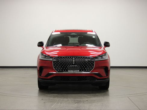 Used 2025 Lincoln Aviator Reserve w/ Illumination Package image 3