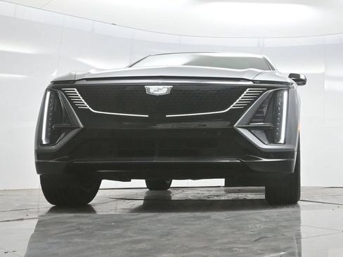 Used 2024 Cadillac Lyriq Sport RWD image 57