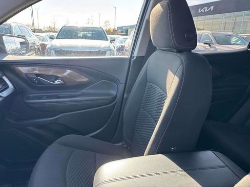 Used 2020 GMC Terrain SLE w/ Driver Convenience Package image 22