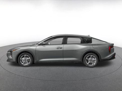 Used 2025 Kia K4 FWD image 3