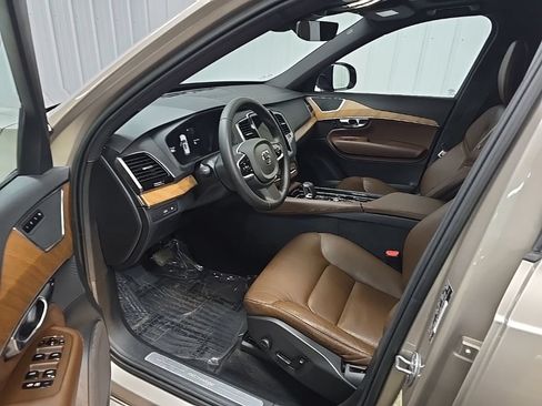 Used 2023 Volvo XC90 T8 Plus w/ Protection Package AWD/4WD image 30