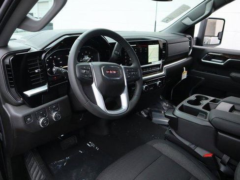 New 2026 GMC Sierra 2500 SLE w/ SLE Value Package; image 28