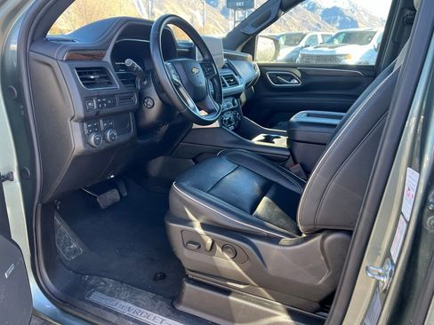 Certified 2023 Chevrolet Suburban Premier image 23