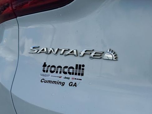 Used 2020 Hyundai Santa Fe Limited image 8