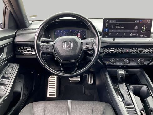 Used 2024 Honda Accord Sport image 6