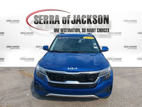 Certified 2022 Kia Seltos S FWD image 3