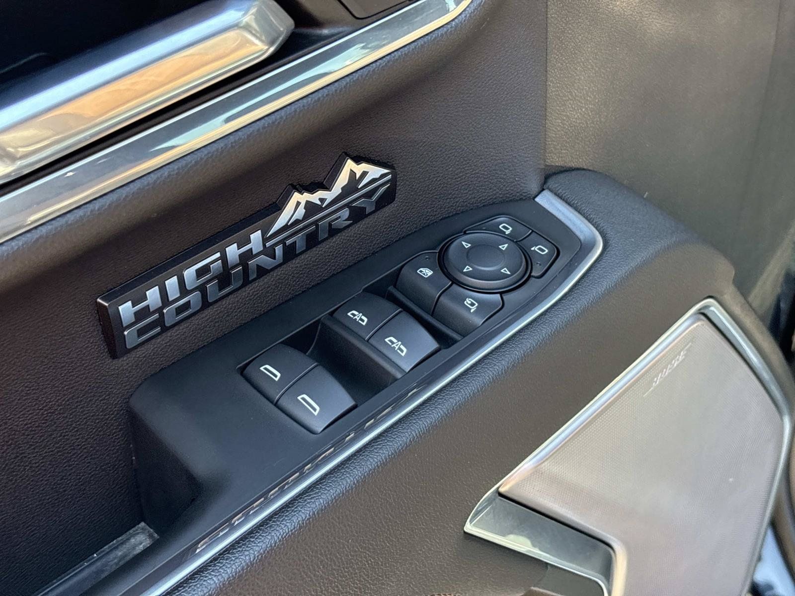 Used 2023 Chevrolet Silverado 1500 High Country w/ High Country Premium Package AWD/4WD image 14