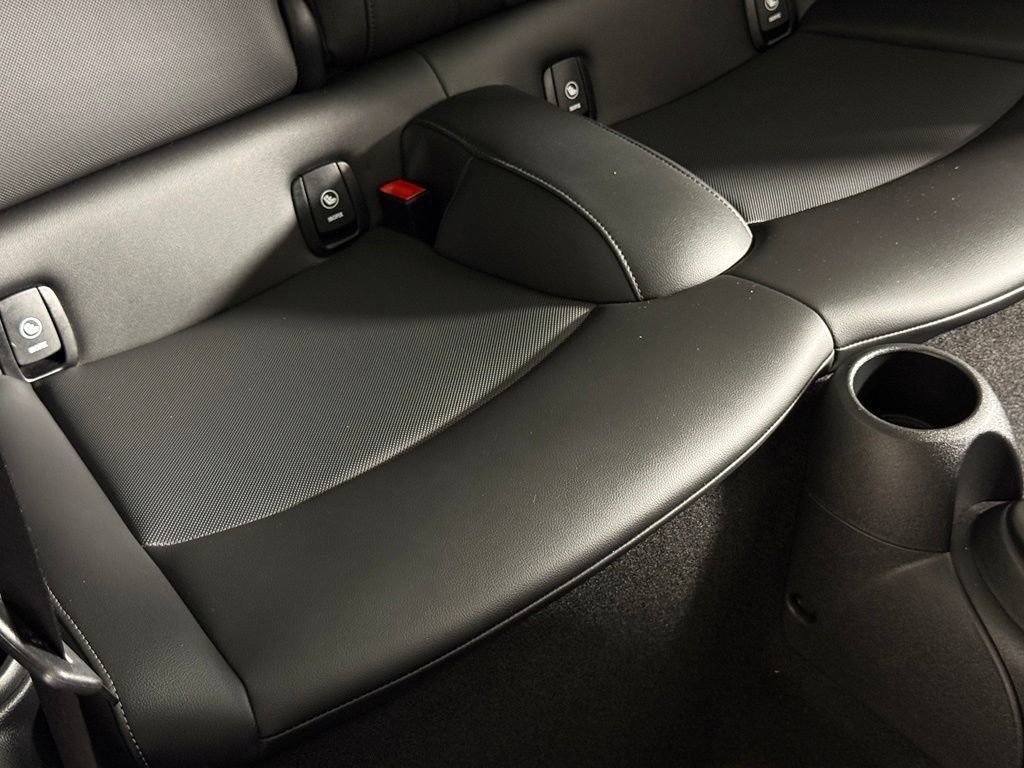 Used 2022 MINI Cooper John Cooper Works FWD image 32