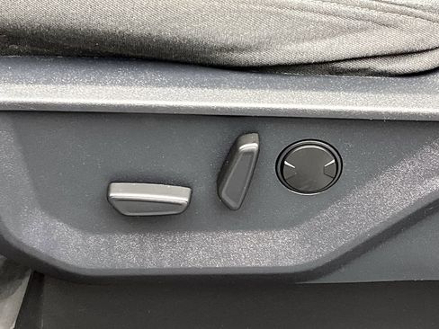 Used 2022 Ford F150 XLT w/ Equipment Group 302A High image 10